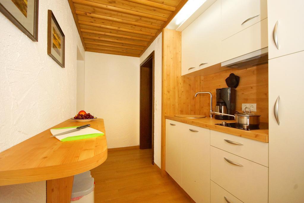 Gaestehaus Schuler Riezlern Room photo